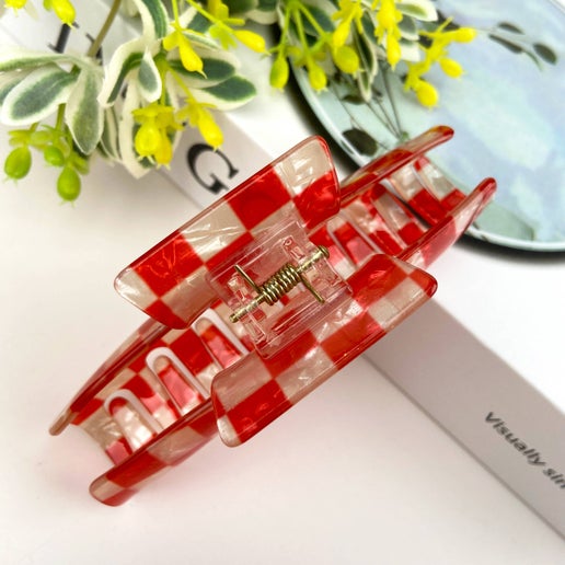 Red and Cream Checkered Claw Hair Clip