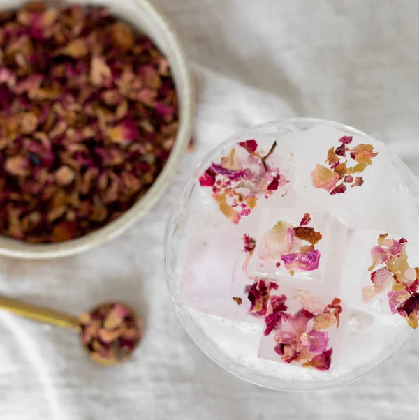 TEASPRESSA Edible Rose Petals Drink Decor