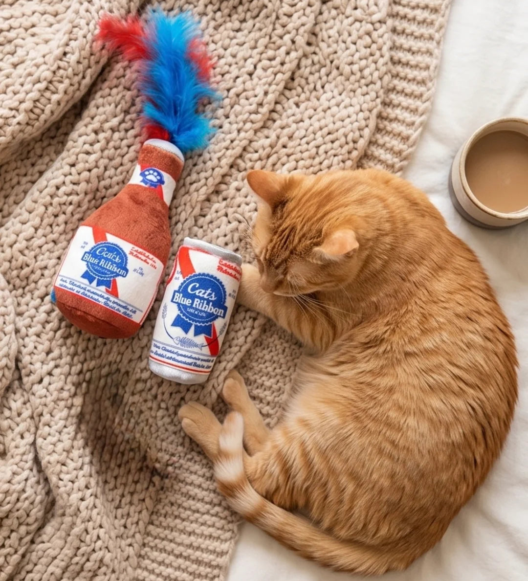Haute Diggity Dog Cats Blue Ribbon Beer Cat Toys, Set of 2