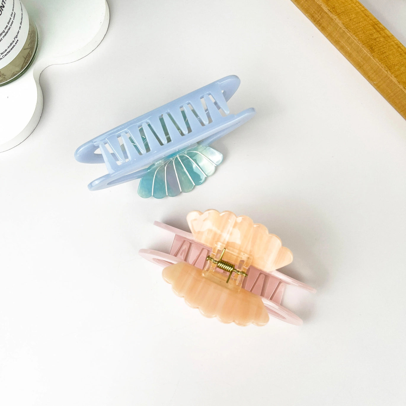 Pink Seashell Hair Claw Clip