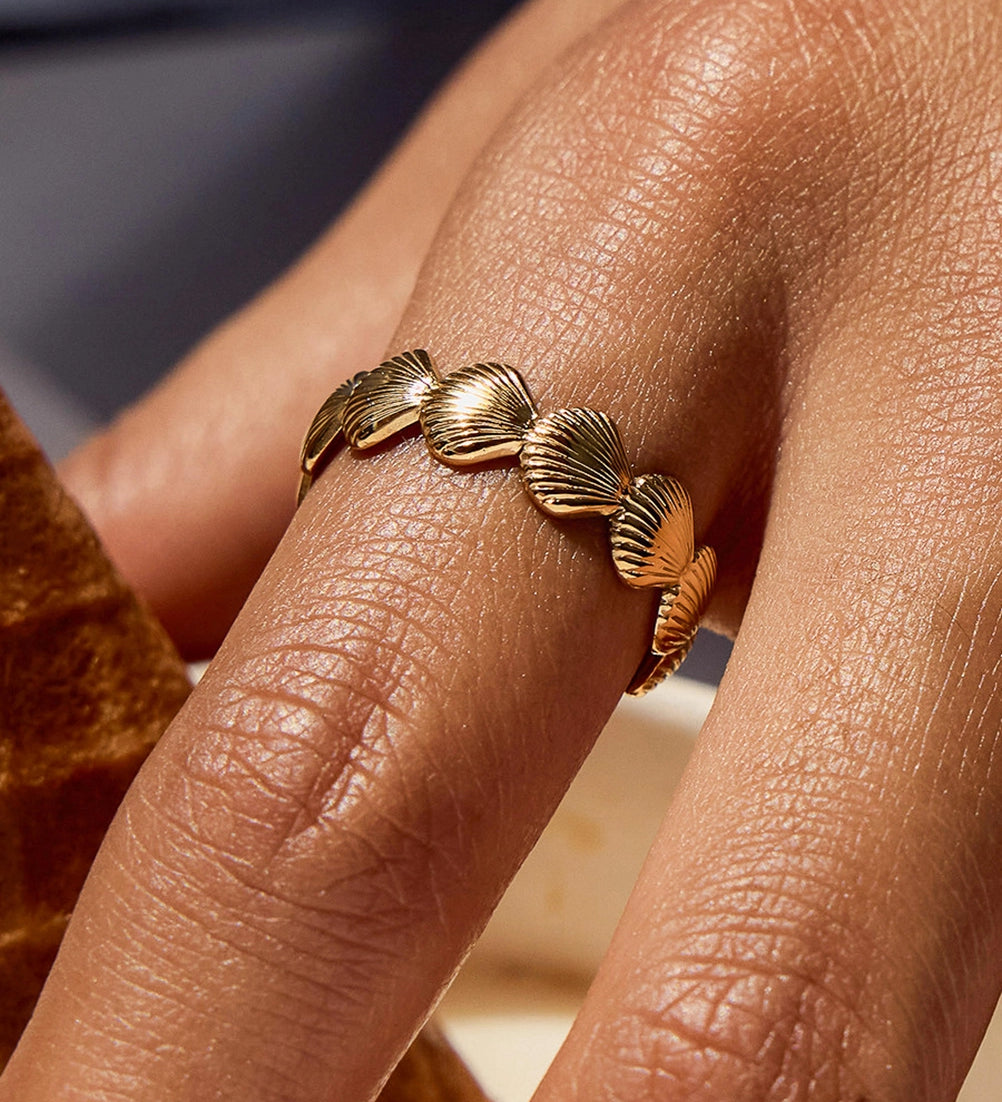 Shell Band Ring
